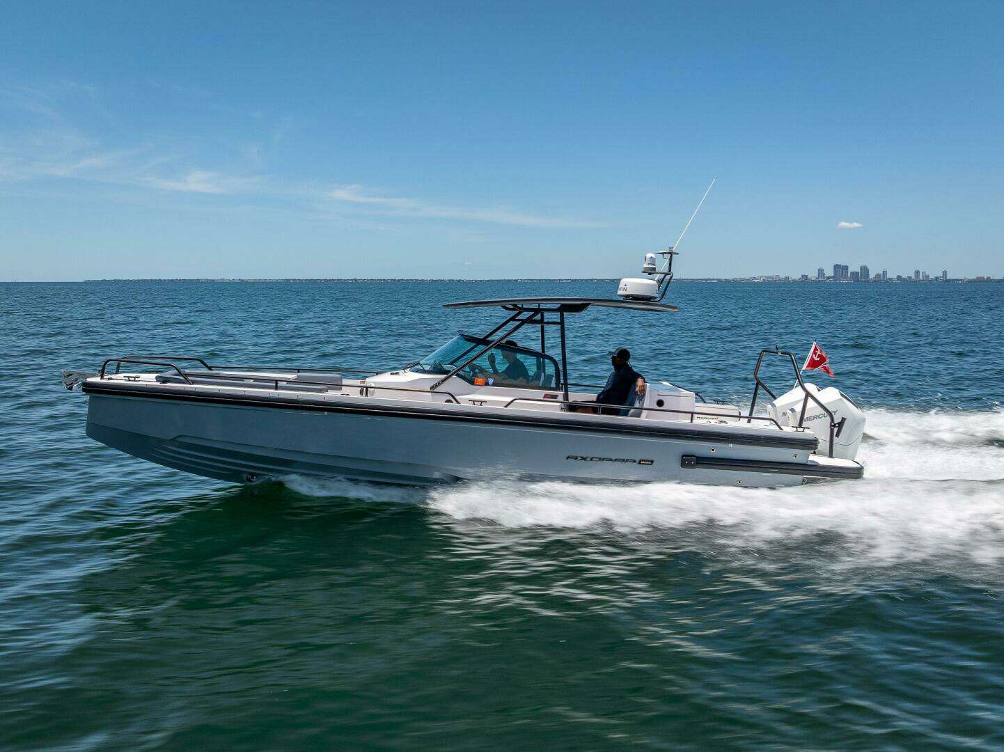 28' Axopar Brabus Edition