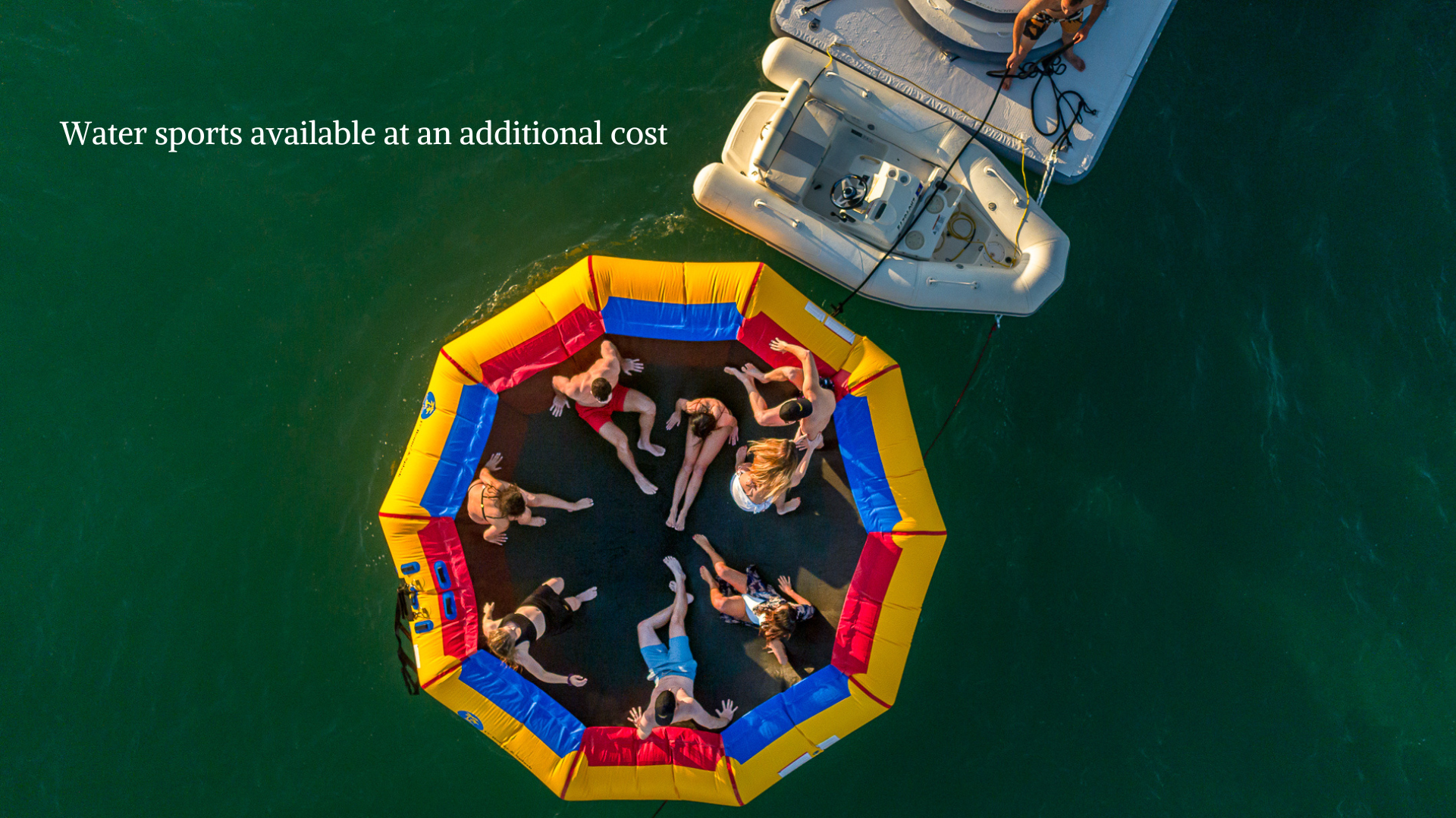 Azimut L'chaim luxury yacht Miami — flybridge lounge