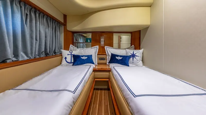 65' Azimut L’chaim