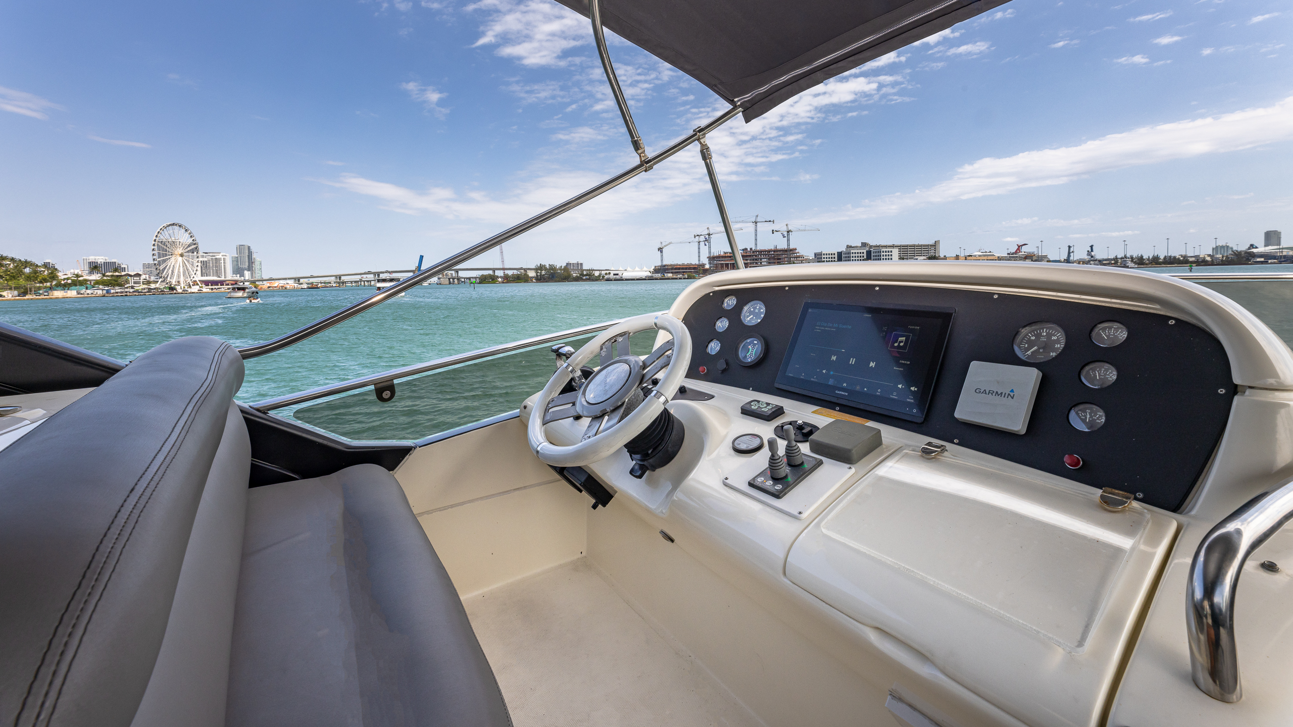 Azimut L'chaim luxury yacht — aft deck dining setup