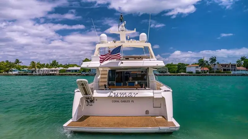 Ferretti 75'
