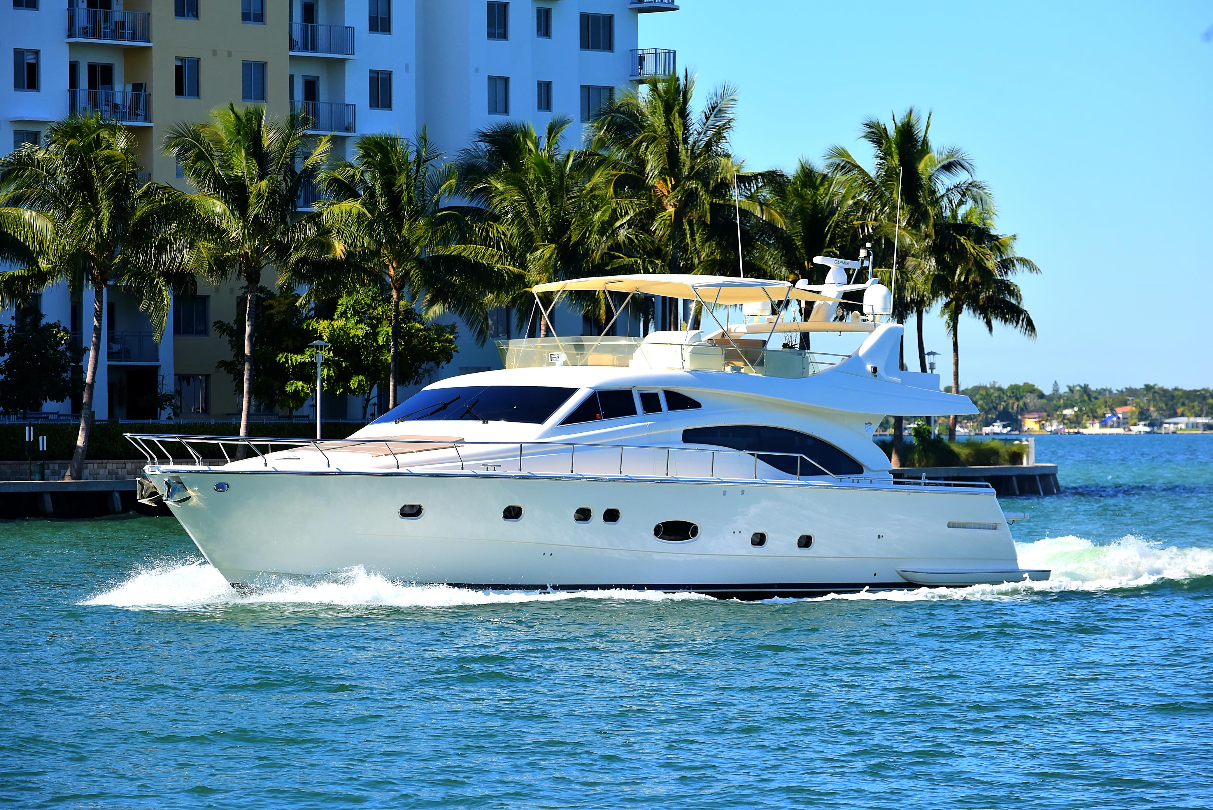 Ferretti 75-foot luxury yacht charter Miami