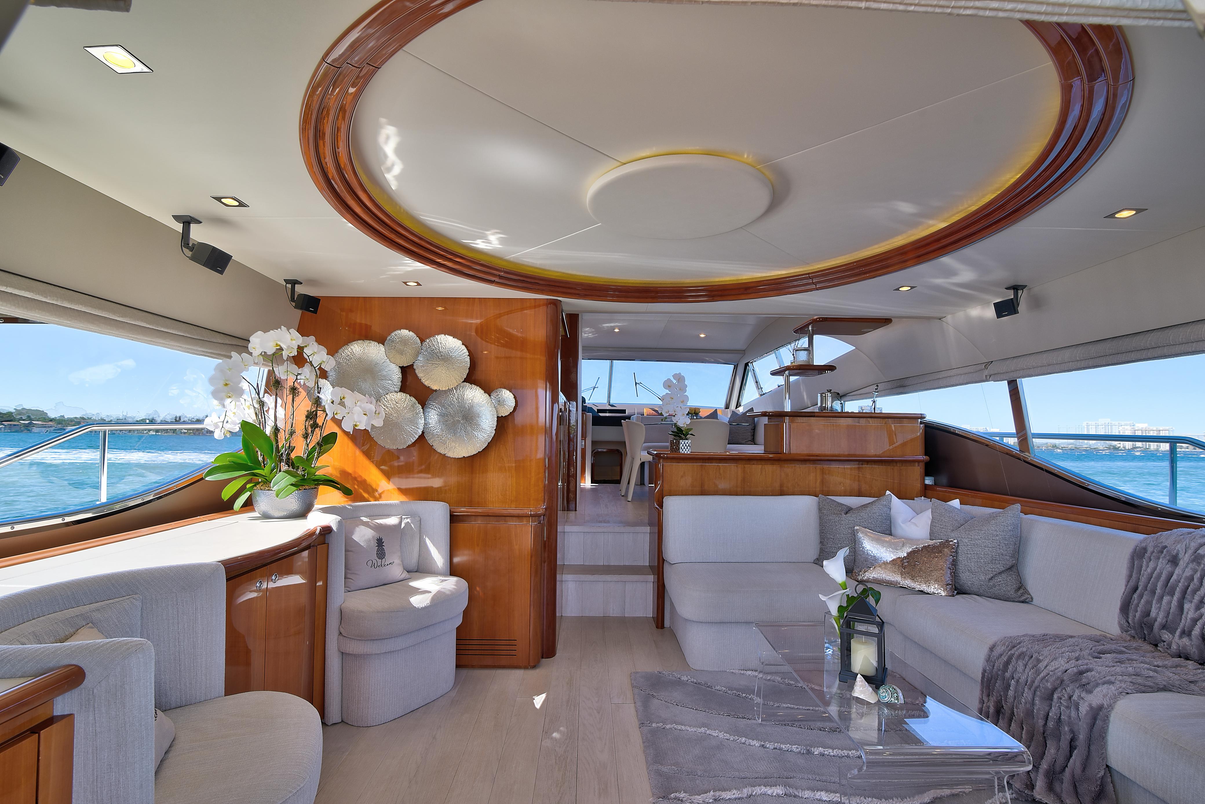 Ferretti 75-foot luxury yacht charter Miami