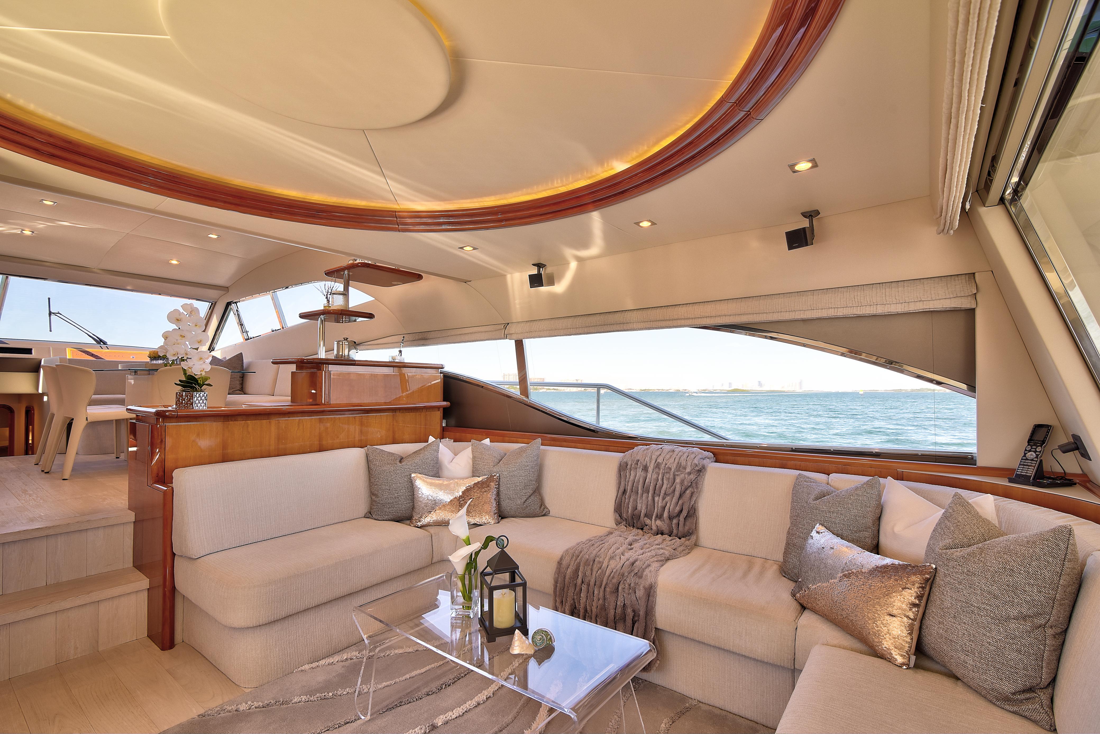Ferretti 75-foot luxury yacht charter Miami