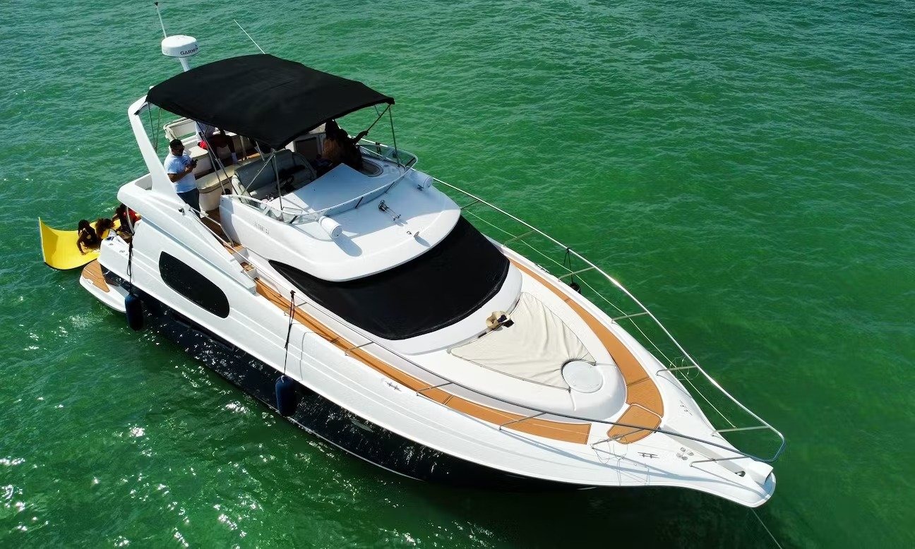 Isabella 48' W/ Jetski