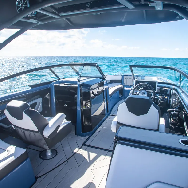 Helm of the Yamaha 255XD jet boat on Biscayne Bay