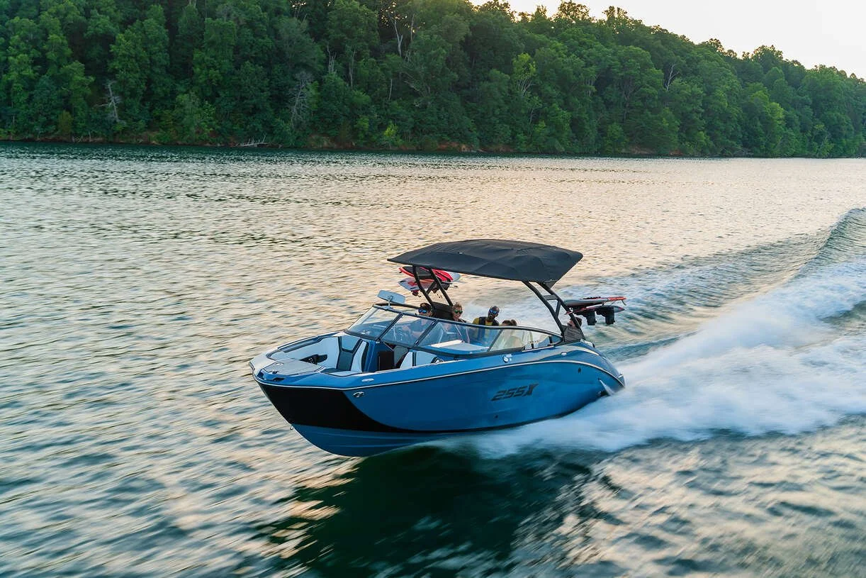 Yamaha 255XD sport jet boat for rent in Miami