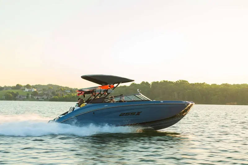 25' Yamaha 255XD